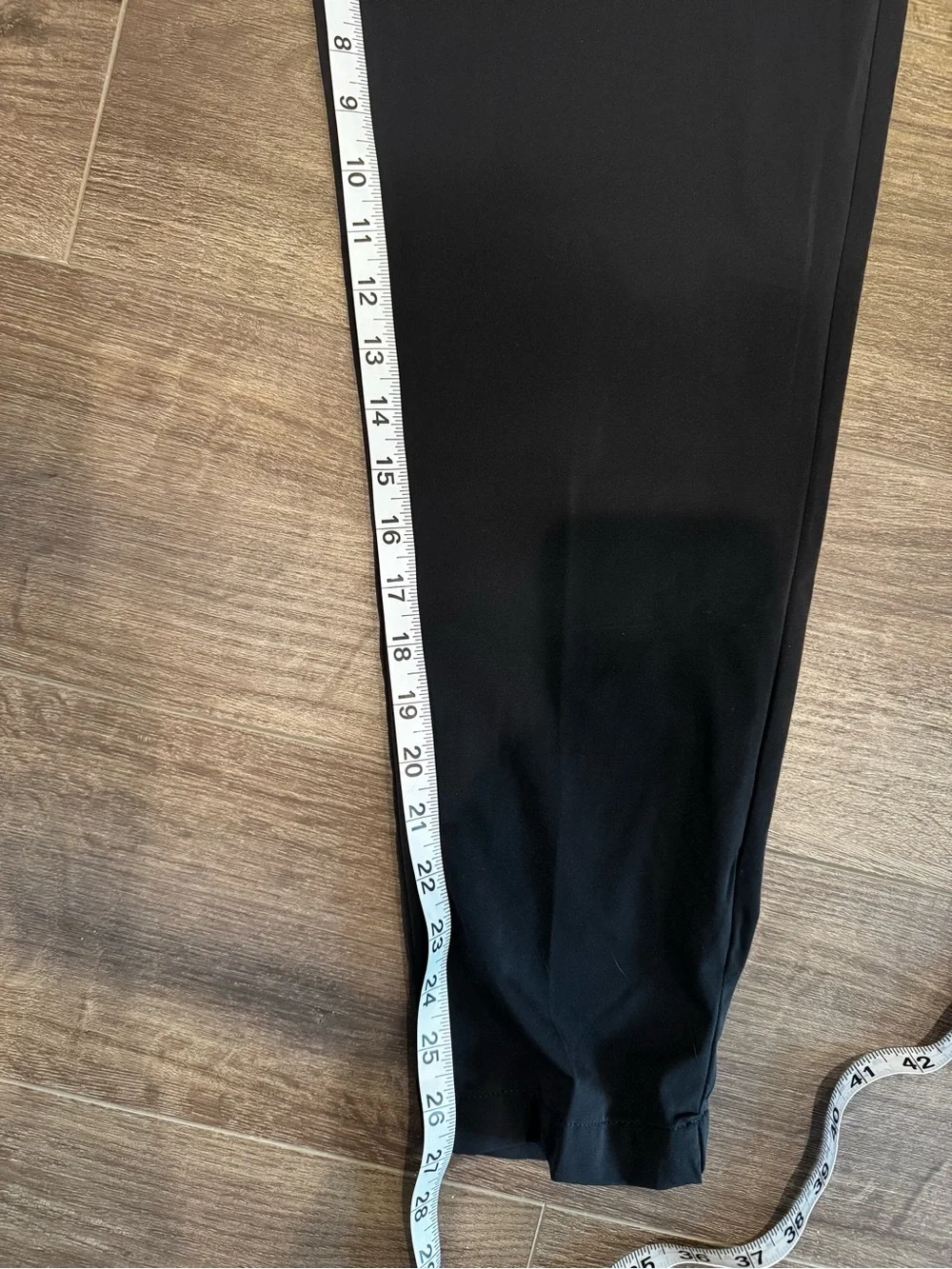 Nike women’s Dri-fit tour golf pants, new with tags, size small